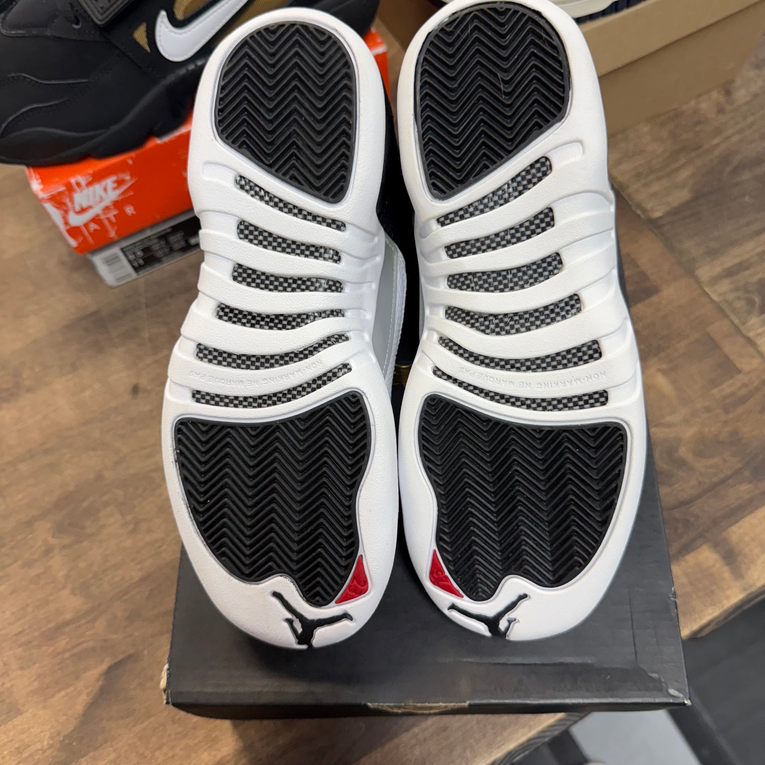 Playoff Jordan 12 (GS) (Lightly Worn)