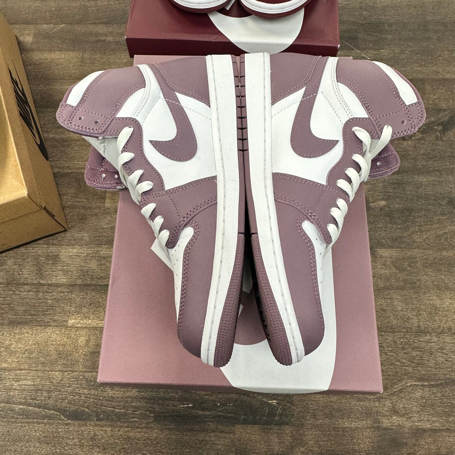 Mauve Jordan 1 High (USED)