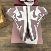 Mauve Jordan 1 High (USED)