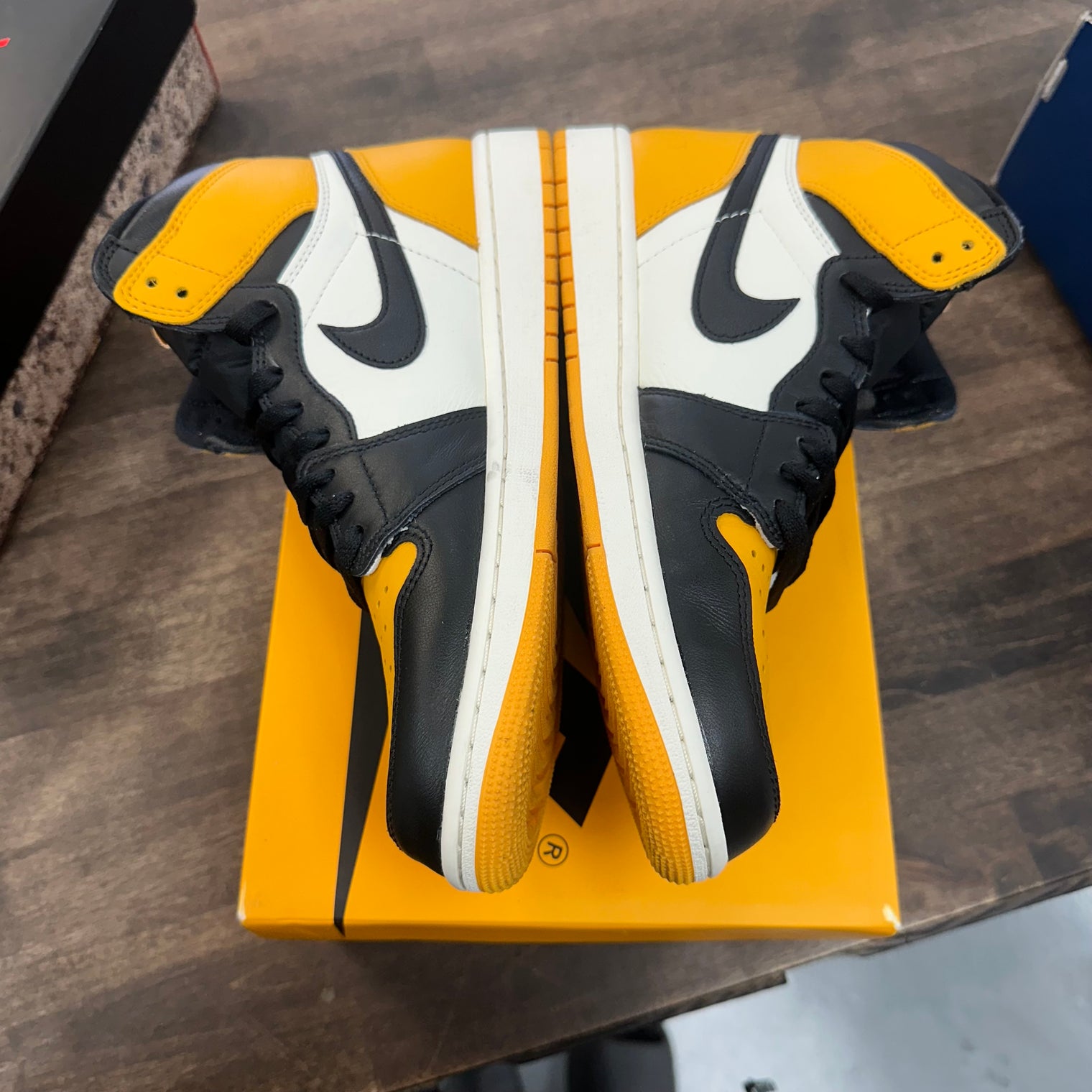 Yellow Toe Taxi Jordan 1 High (USED)