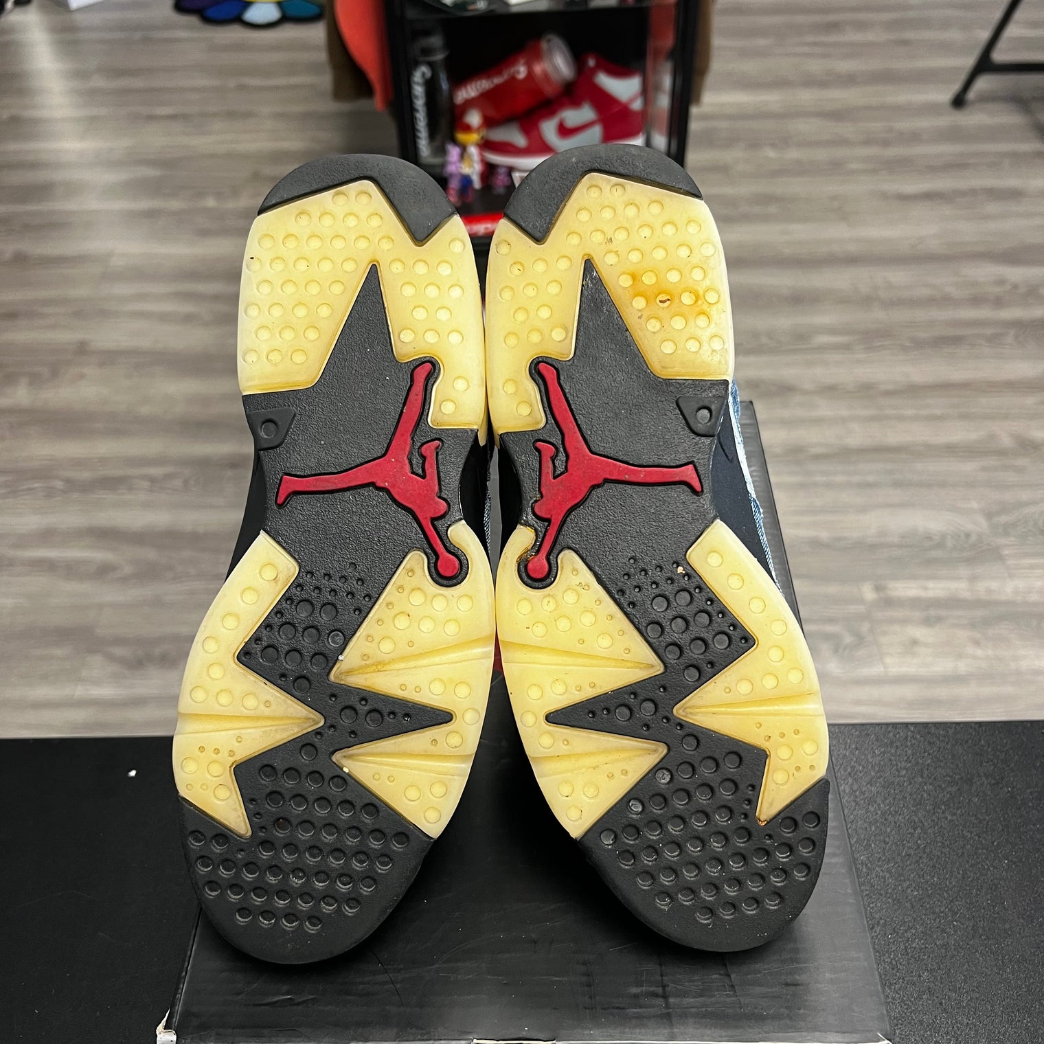 Washed Denim Jordan 6 Retro (USED)