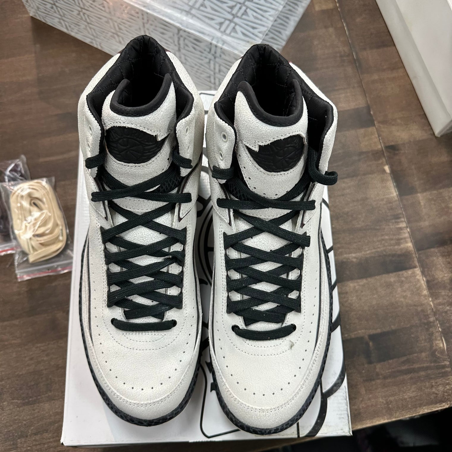 Jordan 2 Retro A Ma Maniére (USED)