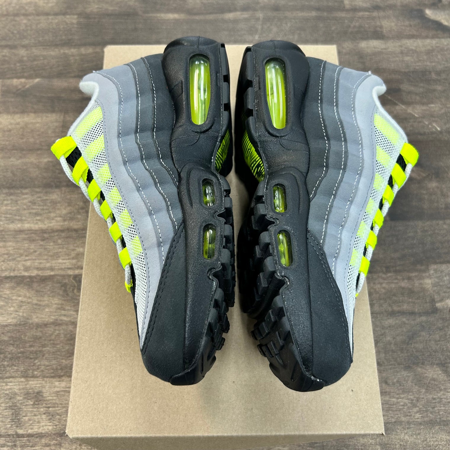 OG Neon Air Max 95 (GS) (USED, No Box)