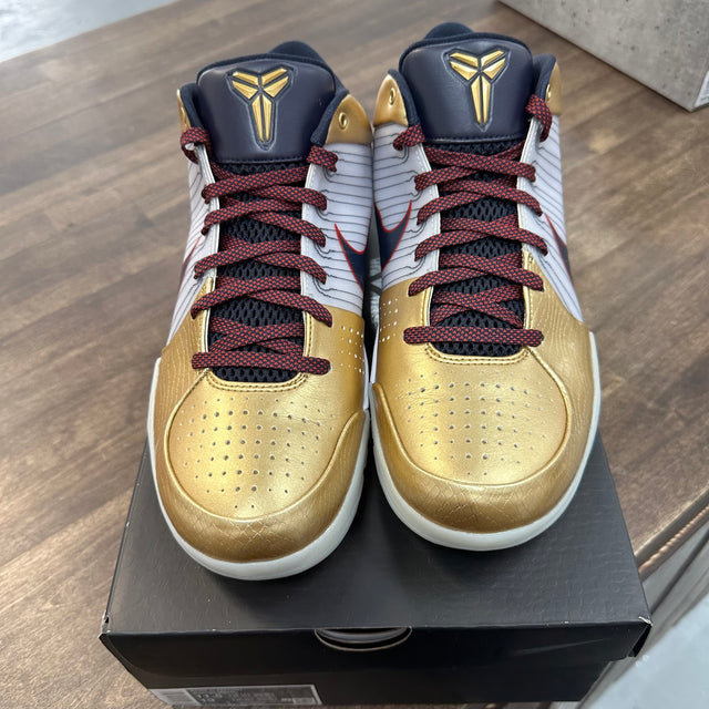 Gold Medal Kobe 4 Protro (Lightly Worn)