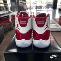 Cherry Jordan 11 (USED)