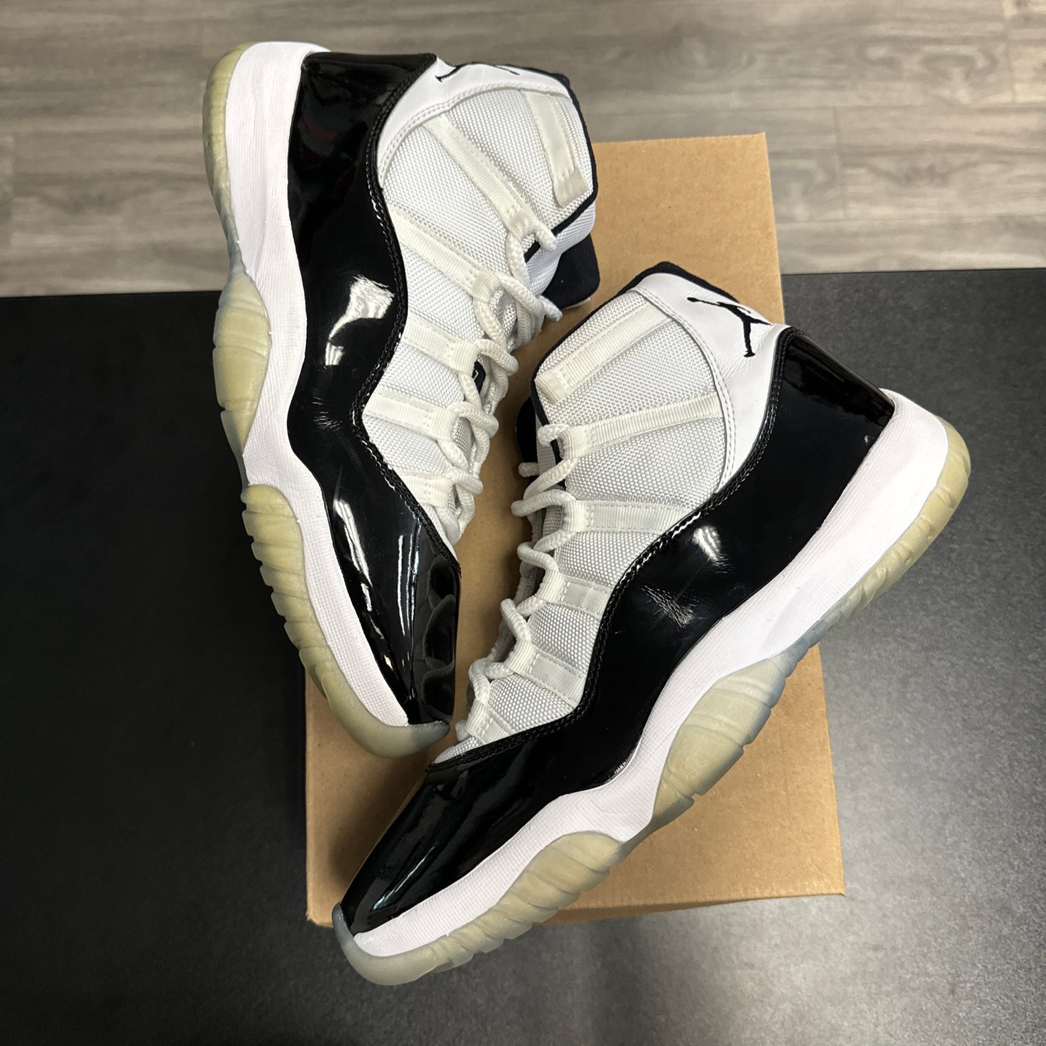 Concord Jordan 11 (USED;NO BOX)