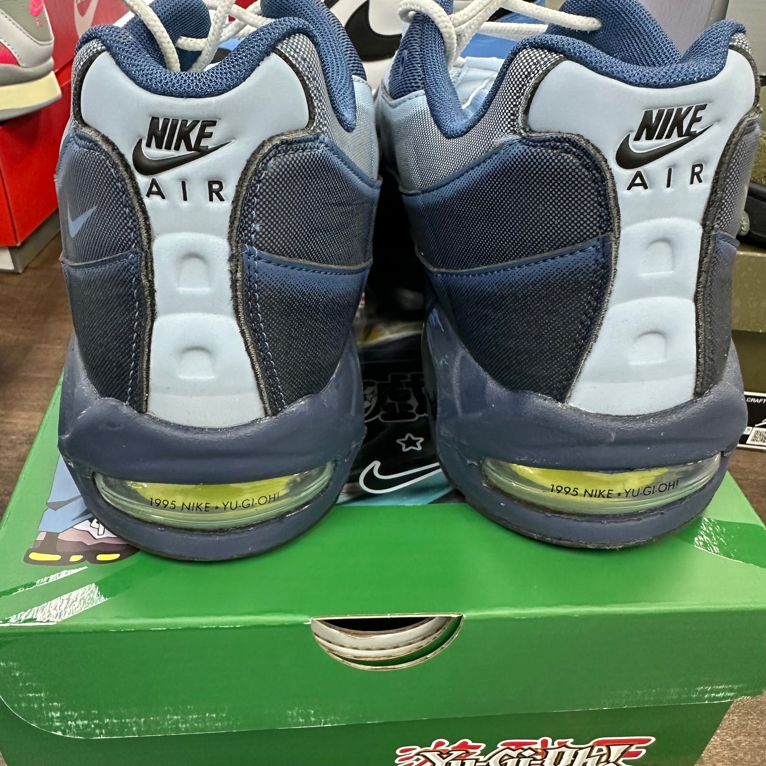 Yu-Gi-Oh Joey Nike Air Max Muscle 95 (Without Promo Card) (USED)