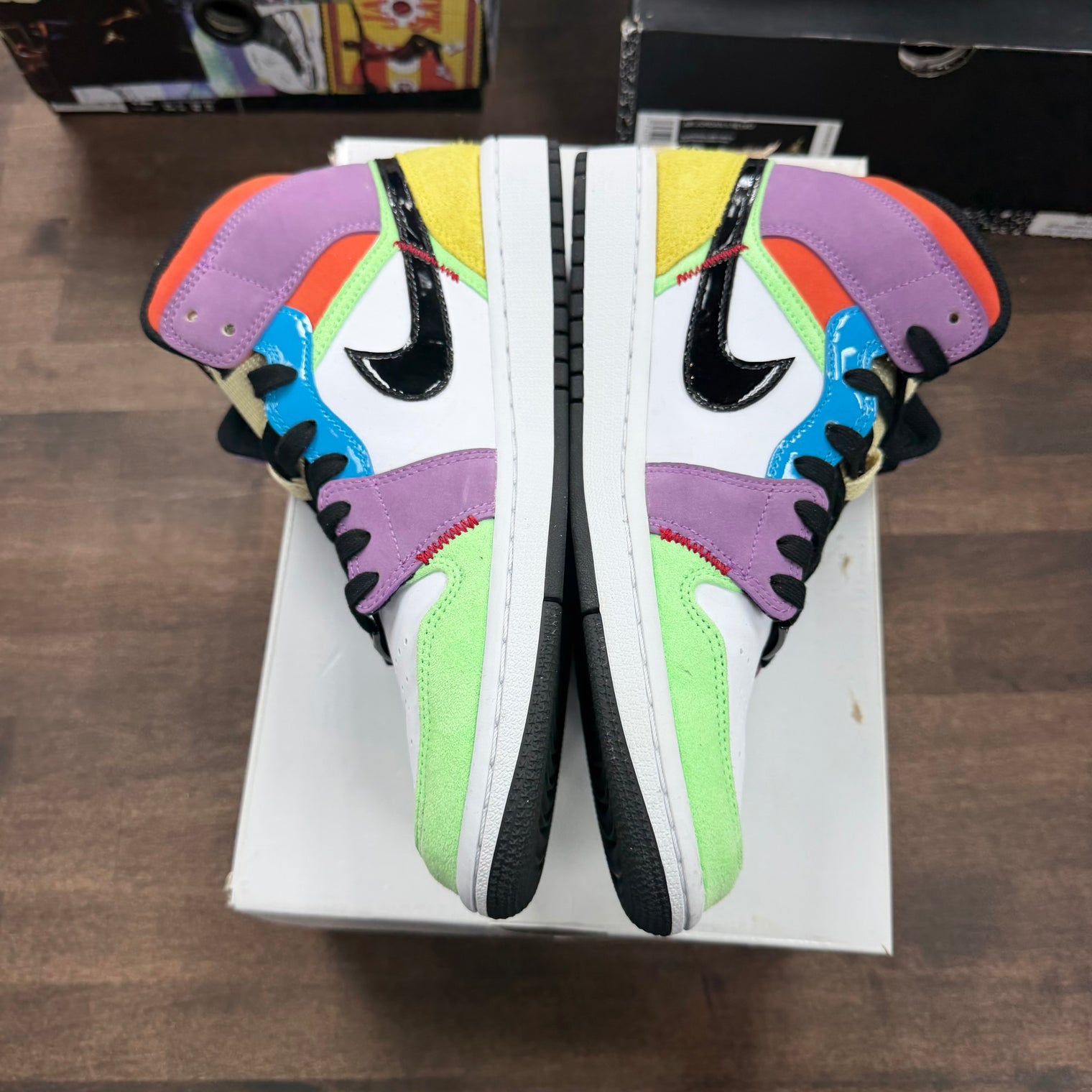 Multi Color Jordan 1 Mid SE (USED)