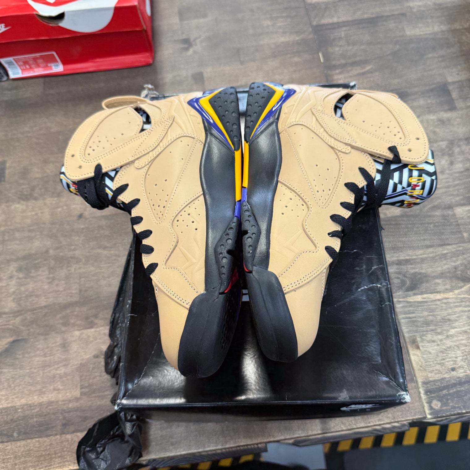 Vachetta Tan Jordan 7 Retro SE (USED)
