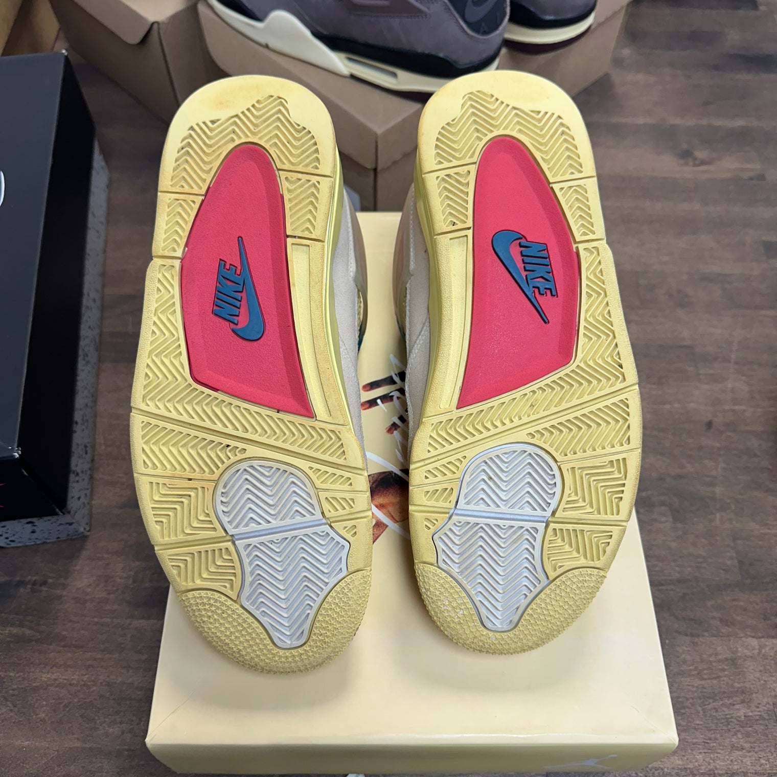 Union Guava Ice Jordan 4 Retro (Used)