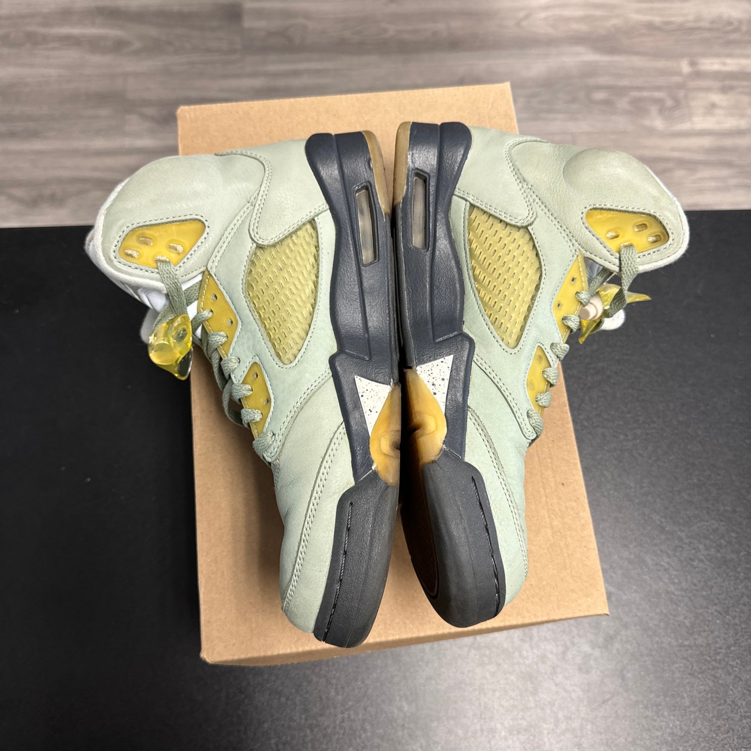 Jade Horizon Jordan 5 (USED, no box)