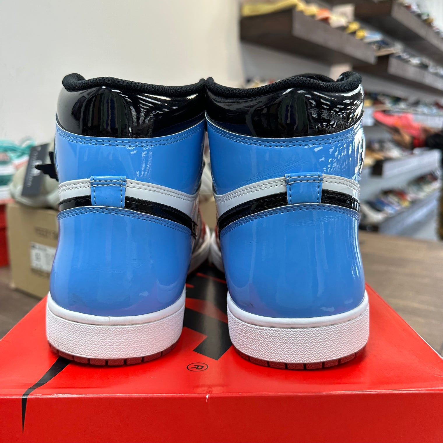 Fearless UNC Jordan 1 High (USED)