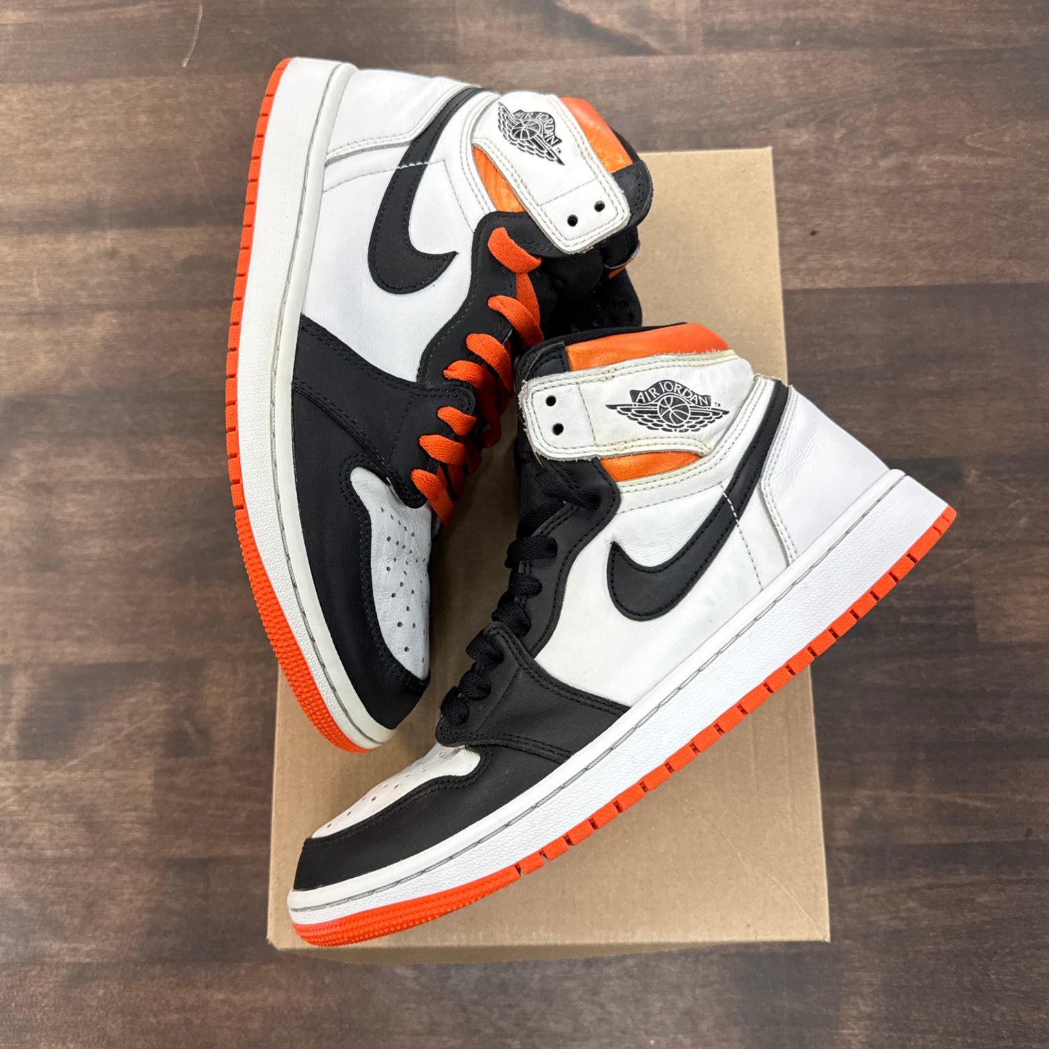 Electric Orange Jordan 1 High (USED, No Box, No Insoles)