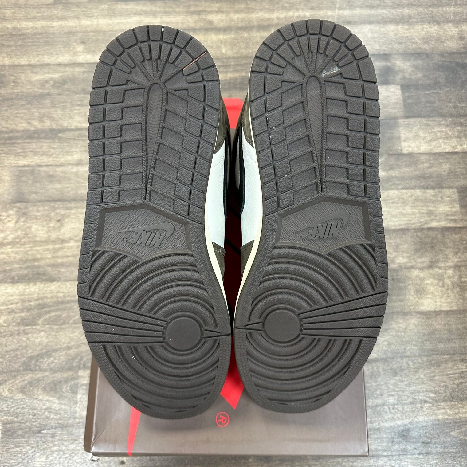 Travis Scott Mocha Jordan 1 High (USED)