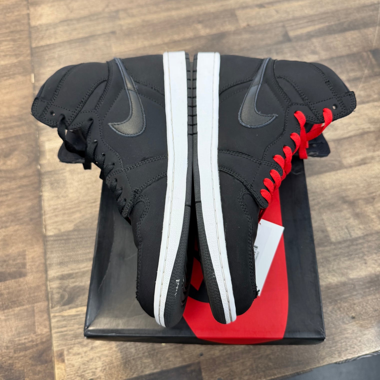 Paris Saint Germain Jordan 1 High (USED)