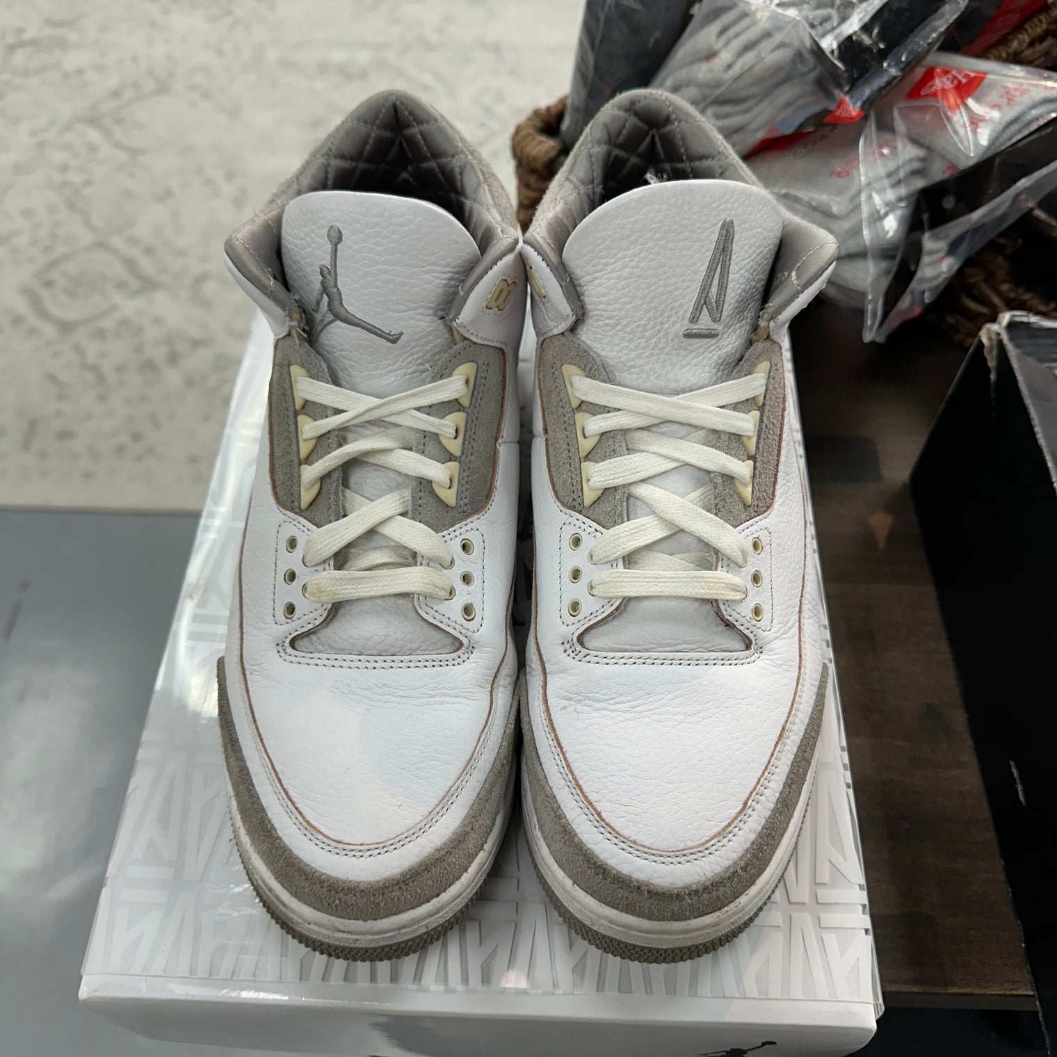 A Ma Maniere Jordan 3 SP (W) (USED)