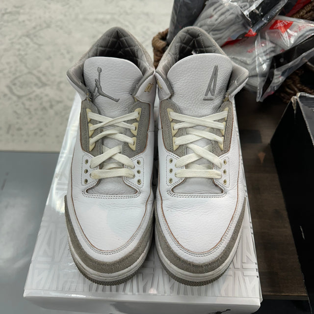 A Ma Maniere Jordan 3 SP (W) (USED)