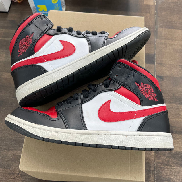 Gym Red Jordan 1 Mid (USED, No Box)