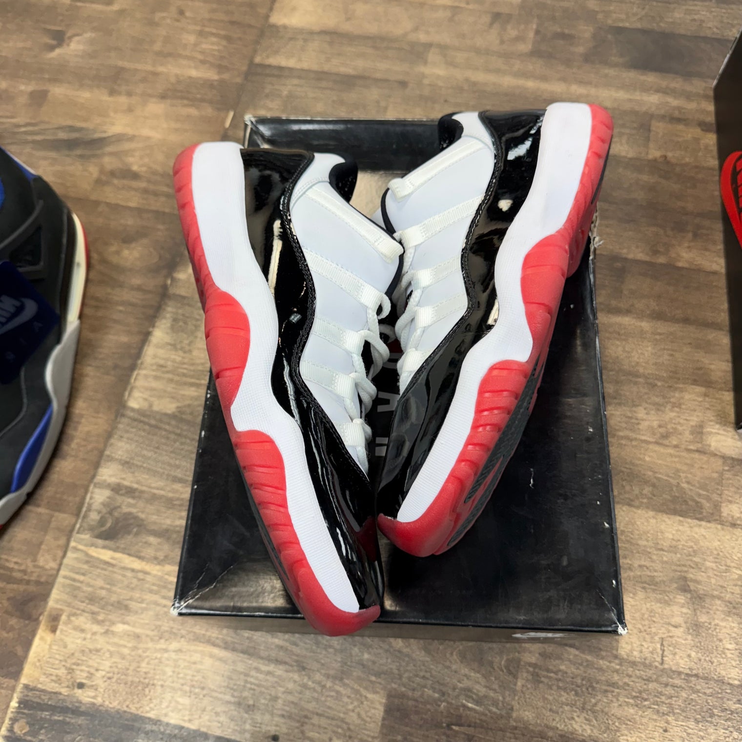 Concord Bred Jordan 11 Low (USED)