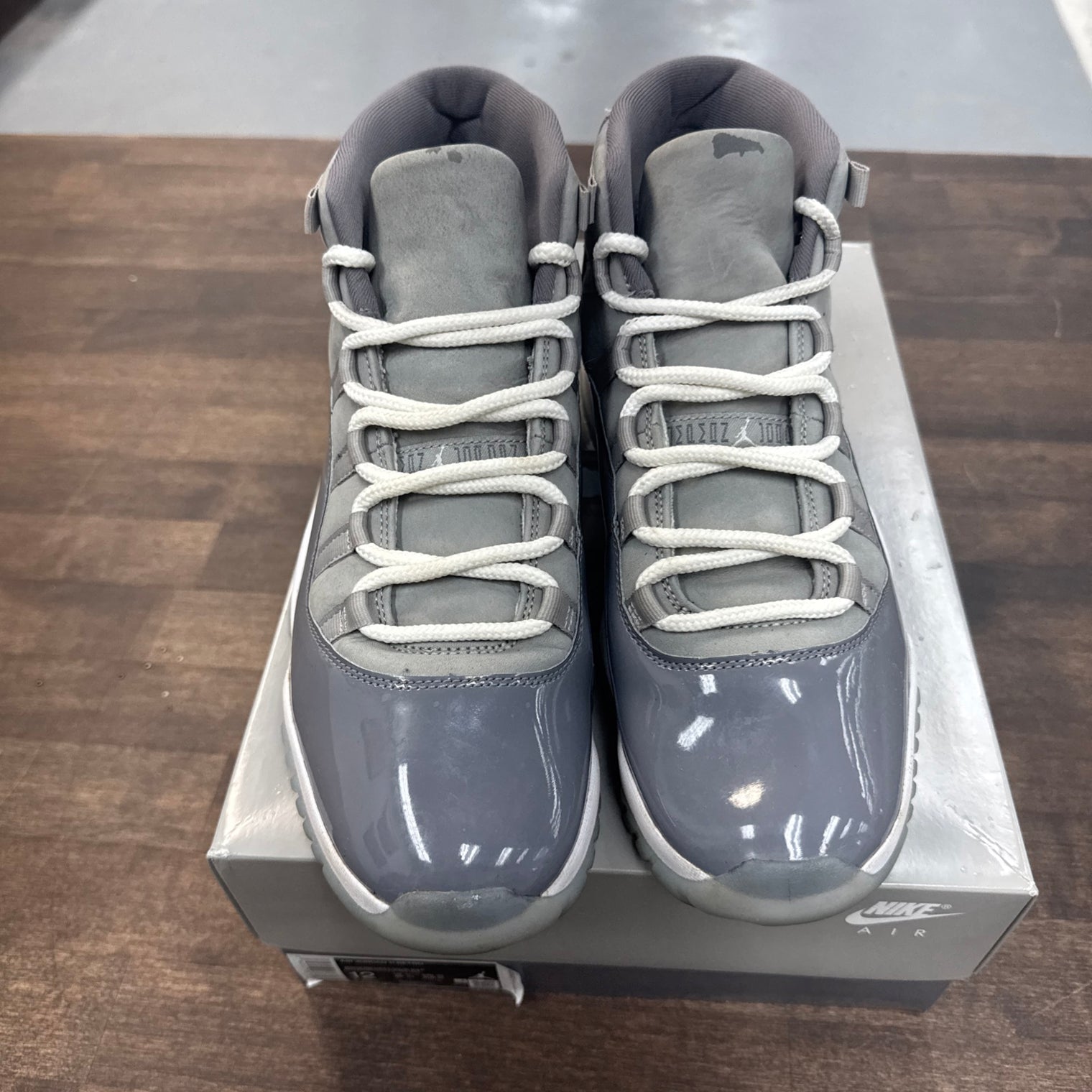 Cool Grey Jordan 11 (USED)