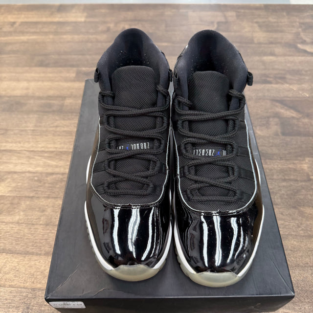 Space Jam Jordan 11 (USED)