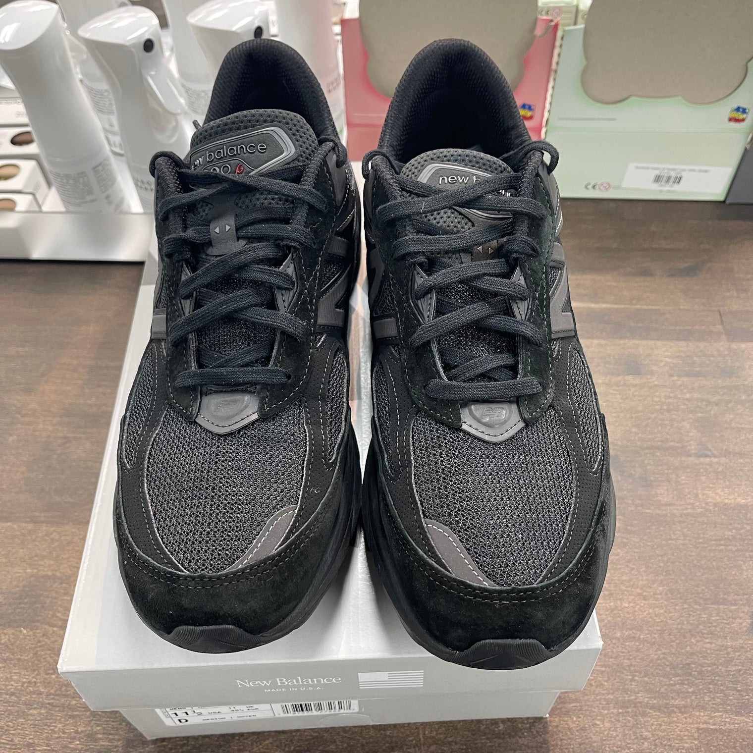 Triple Black New Balance 990v6 (USED, Replacement Box)