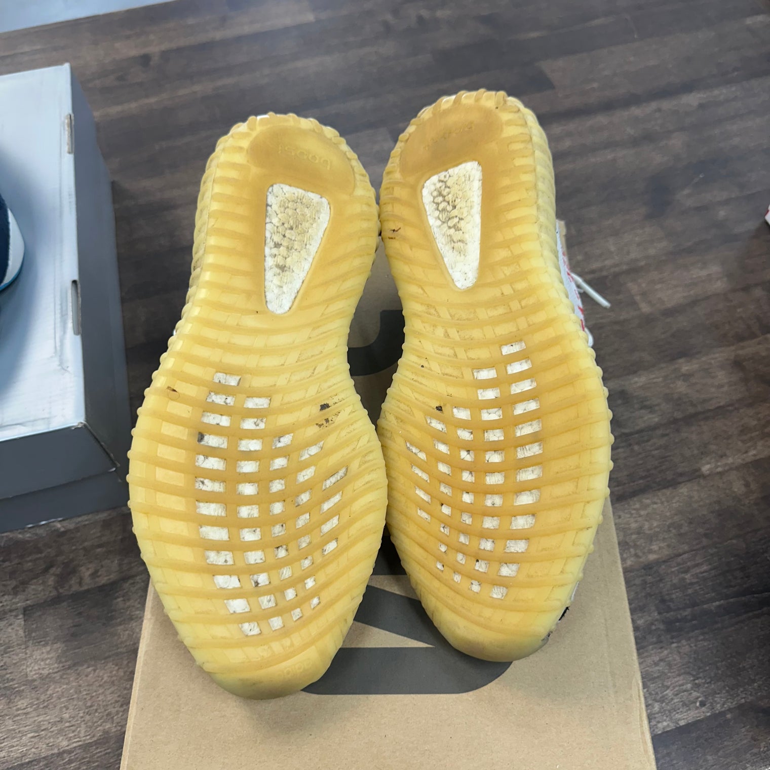 Zebra Yeezy 350 (USED)