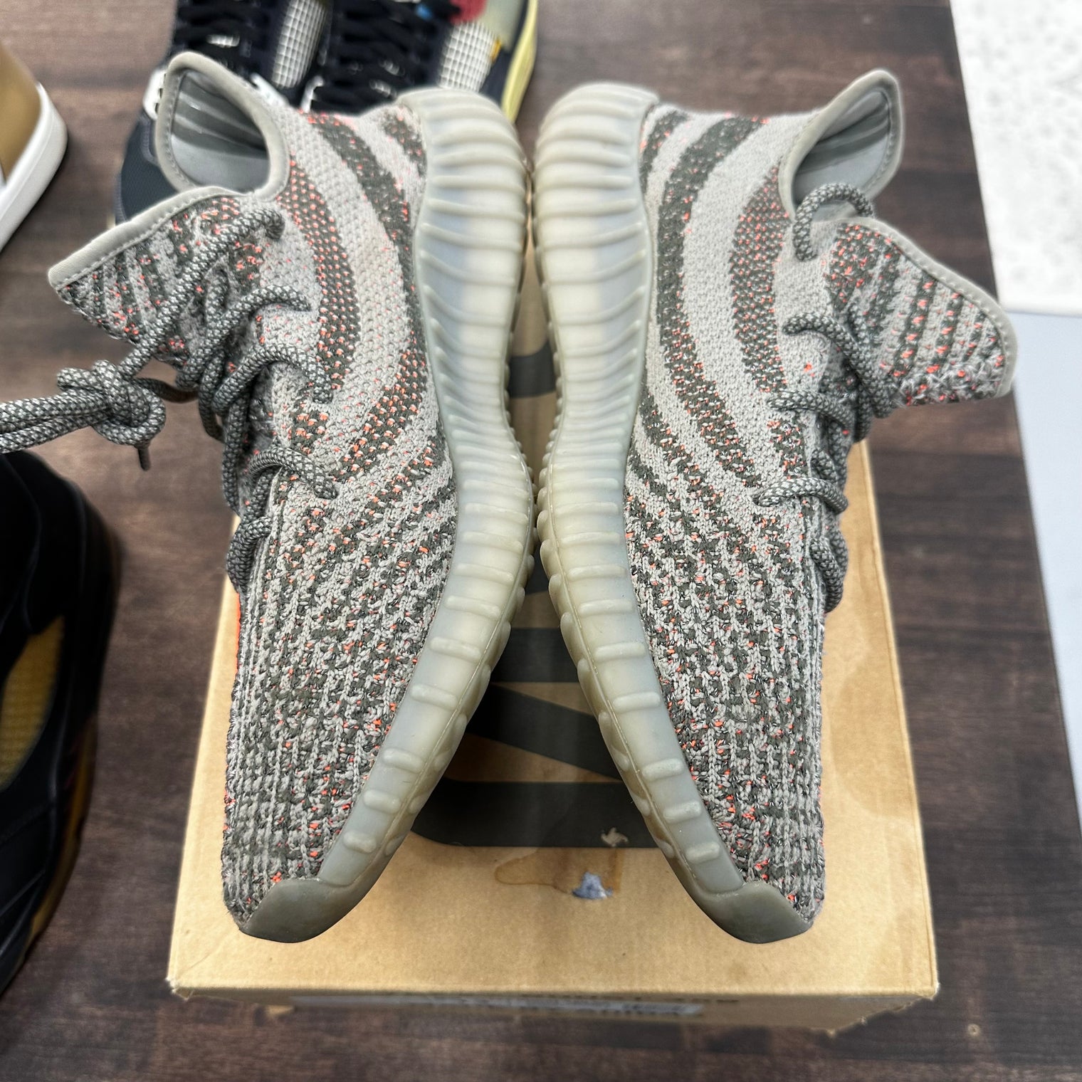 Beluga Yeezy 350 (USED,No Box)