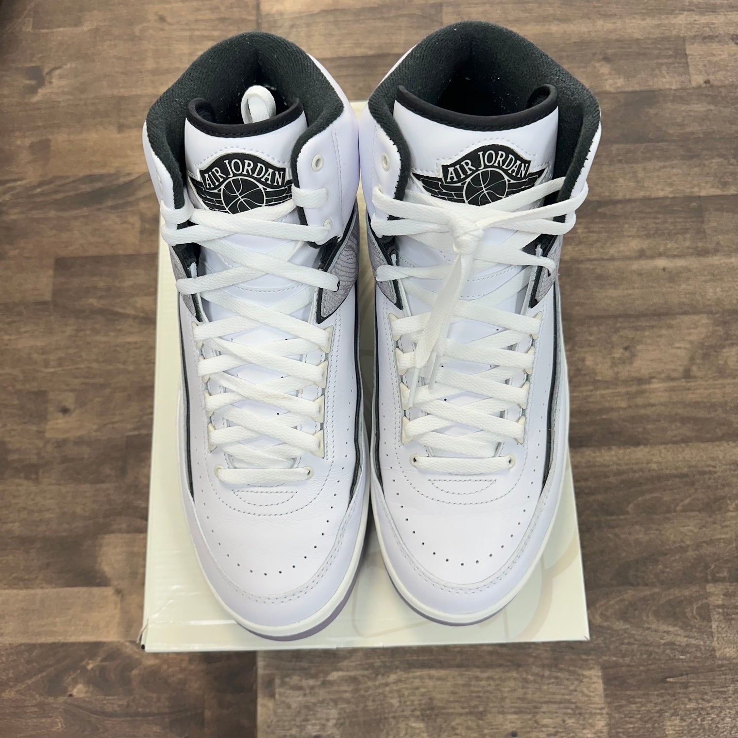 Python Jordan 2 Retro (USED)