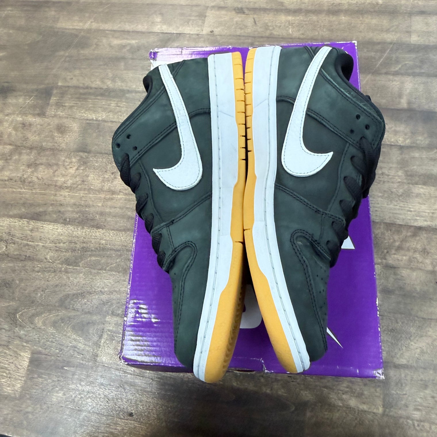 Black Gum Nike SB Dunk Low Pro (USED)