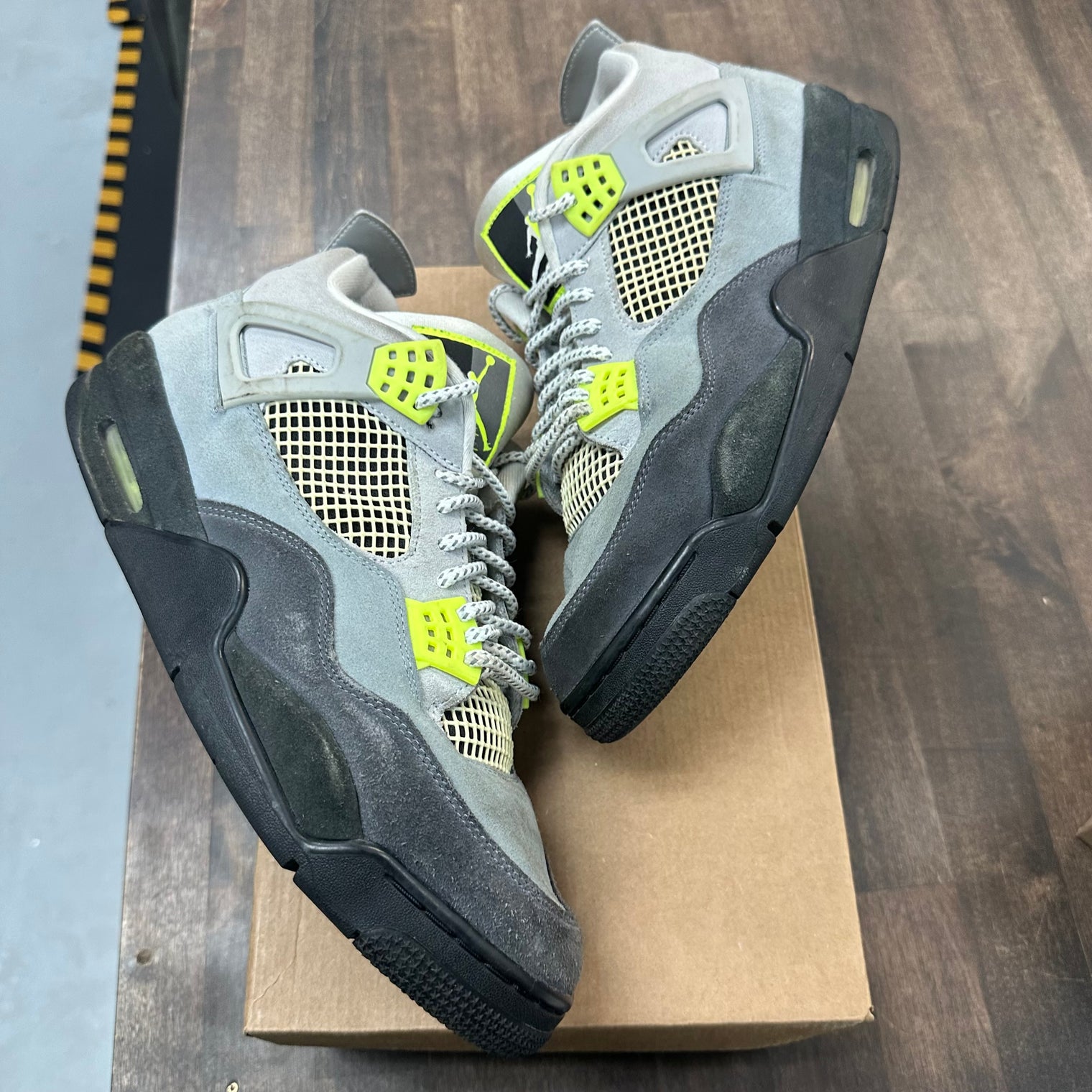Neon 95 Jordan 4 (USED, No Insoles, No Box)