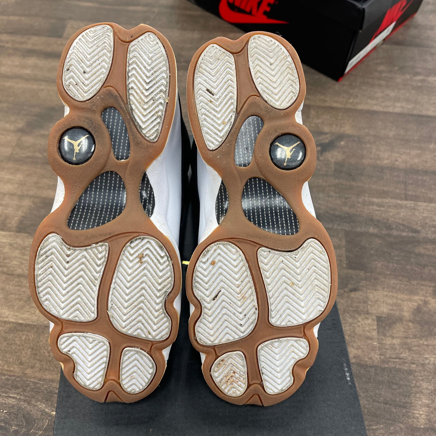 Black White Gum Jordan 13 Retro (GS) (USED)