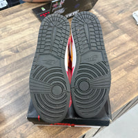 Jordan 1 Retro High OG Light Fusion Red (USED)