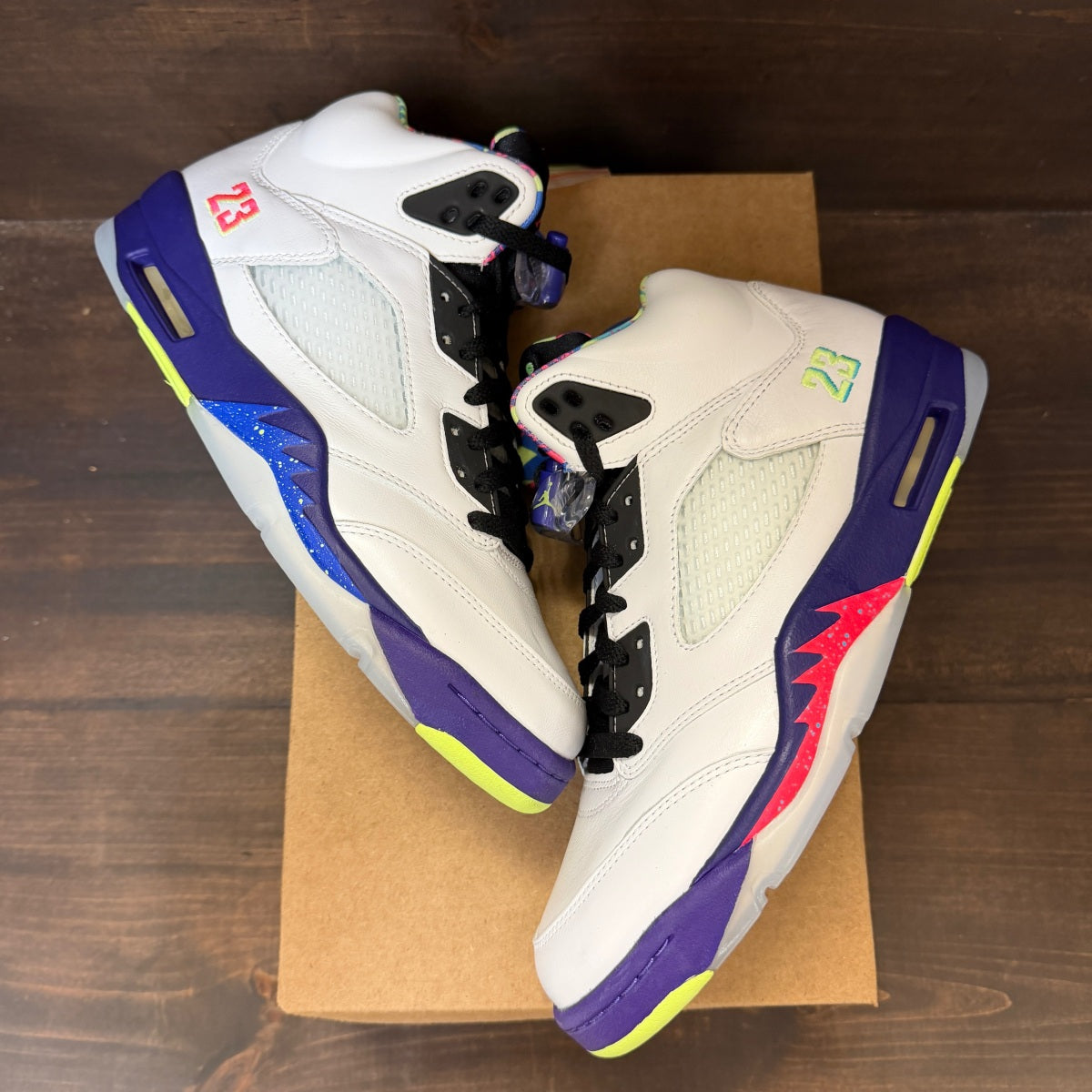 Jordan 5 Retro Alternate Bel-Air Size 8.5 (Pre-Owned) - Image 2