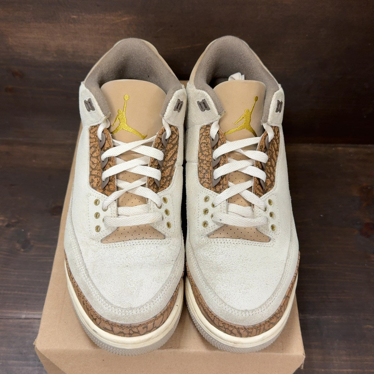 Jordan 3 Retro Palomino Size 9 (Pre-Owned) - Image 3