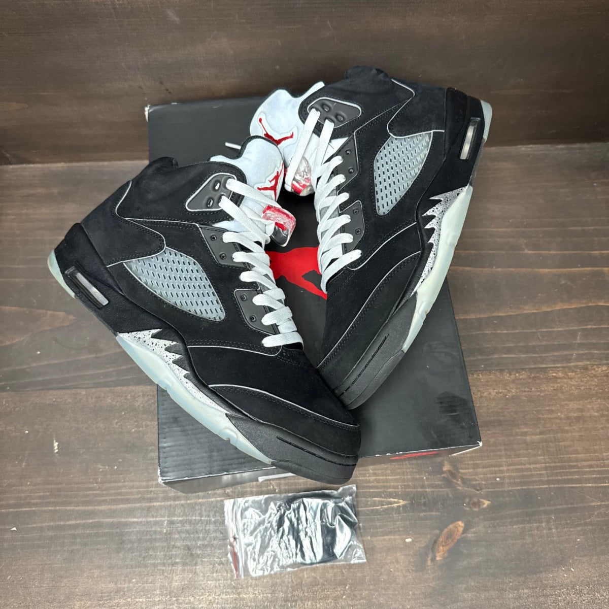 Jordan 5 Retro OG Black Metallic Reimagined - Image 4
