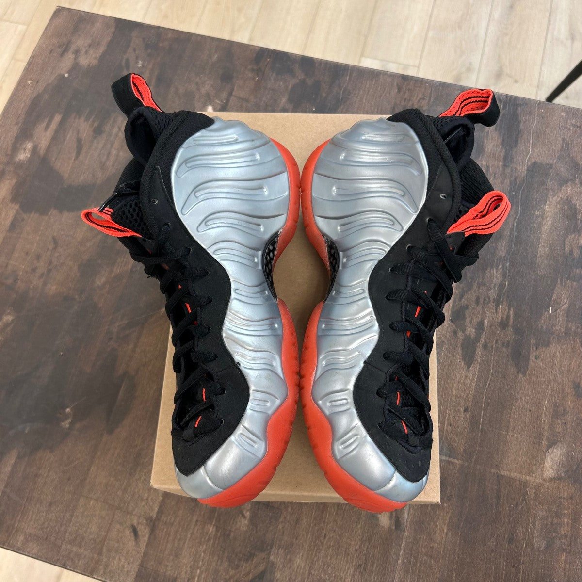Nike Air Foamposite Pro Bright Crimson Size 10 (Pre-Owned) - Image 3