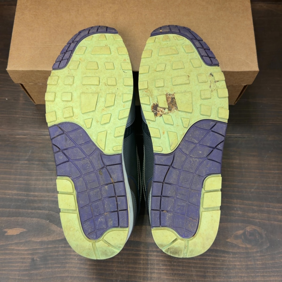 Nike Air Max 1 Future Swoosh Pack Size 11 (Pre-Owned) - Image 7