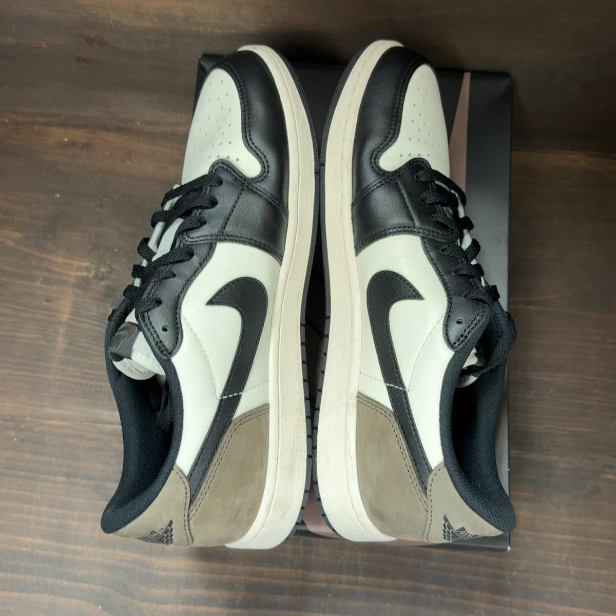 Jordan 1 Retro Low OG Mocha - Image 6