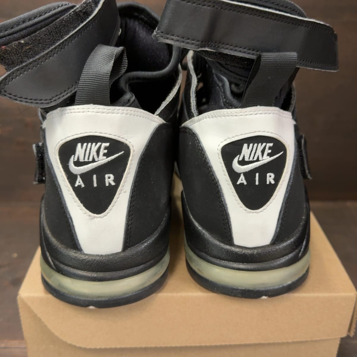 Nike Air Max 2 Strong Black White Size 13 (Pre-Owned) - aux