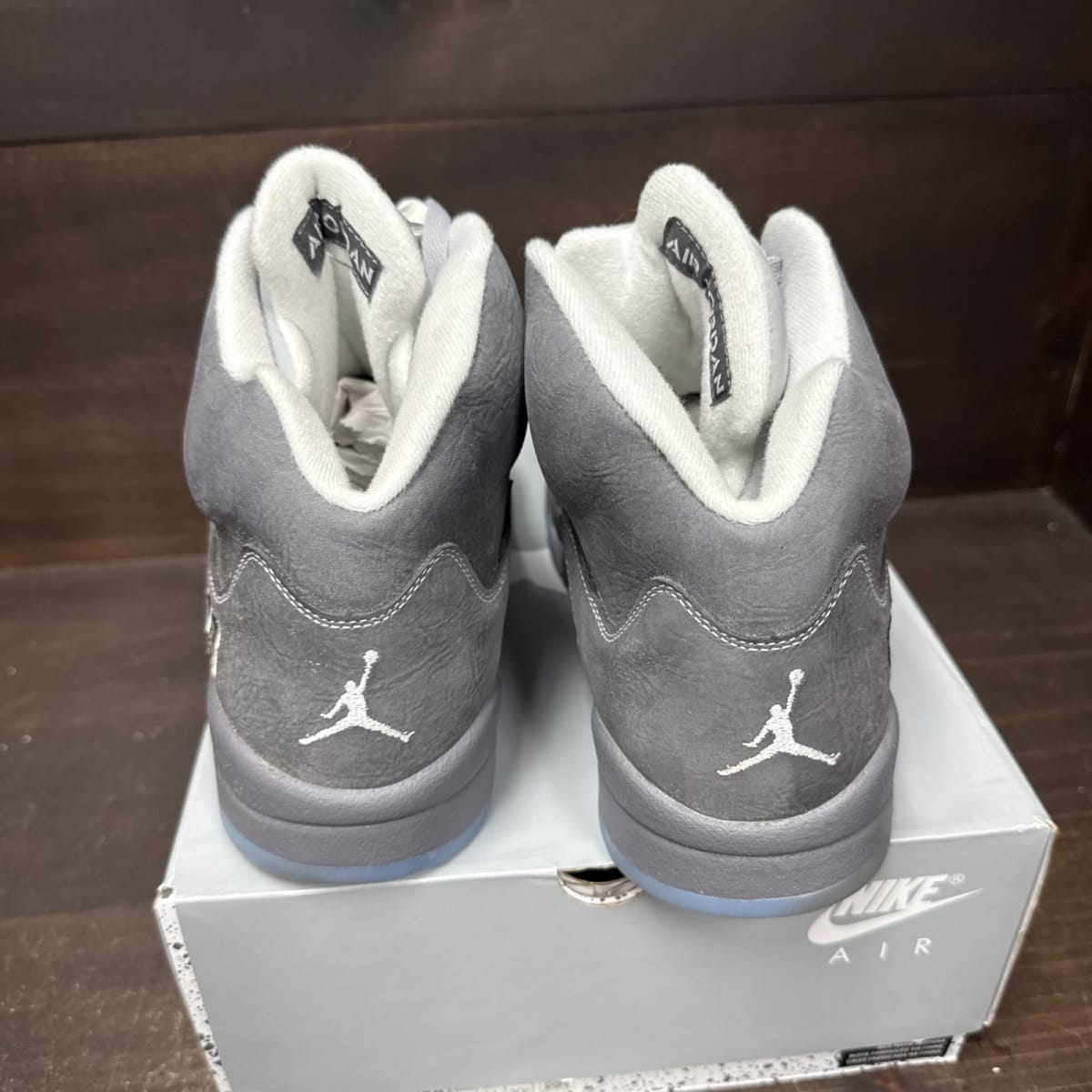 Jordan 5 Retro Wolf Grey (2026) Size 12 (Pre-Owned) - sole