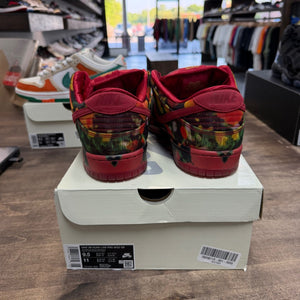 Nike SB Dunk Low The Wizard of Oz Poppy Field Size 9.5 (Pre-Owned) - Image 3