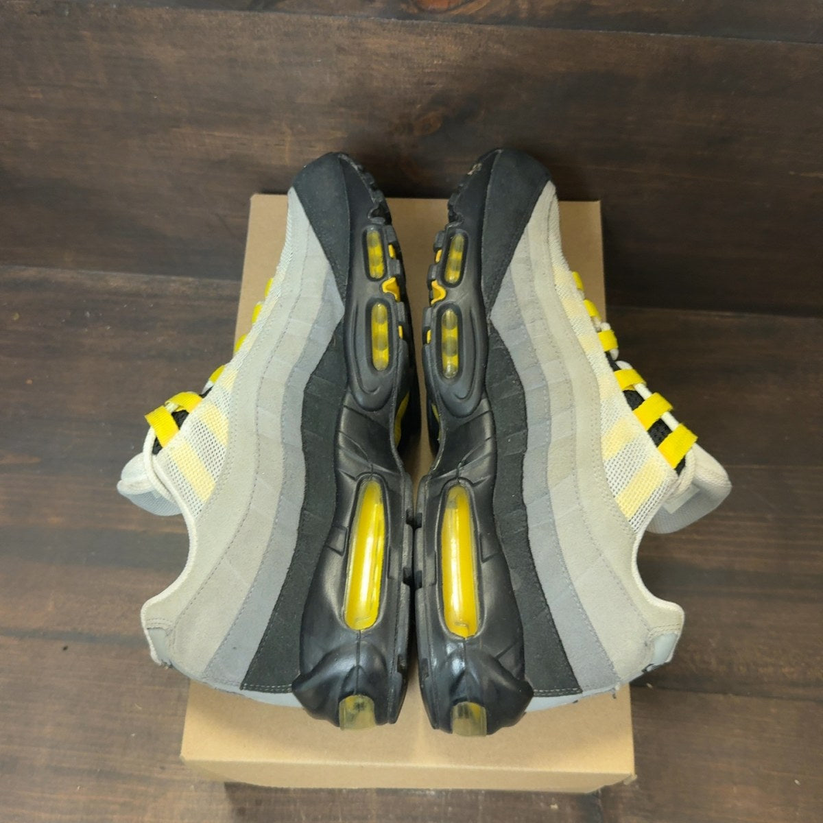 Nike Air Max 95 Tour Yellow Grey Size 11.5 (Pre-Owned) - Image 6