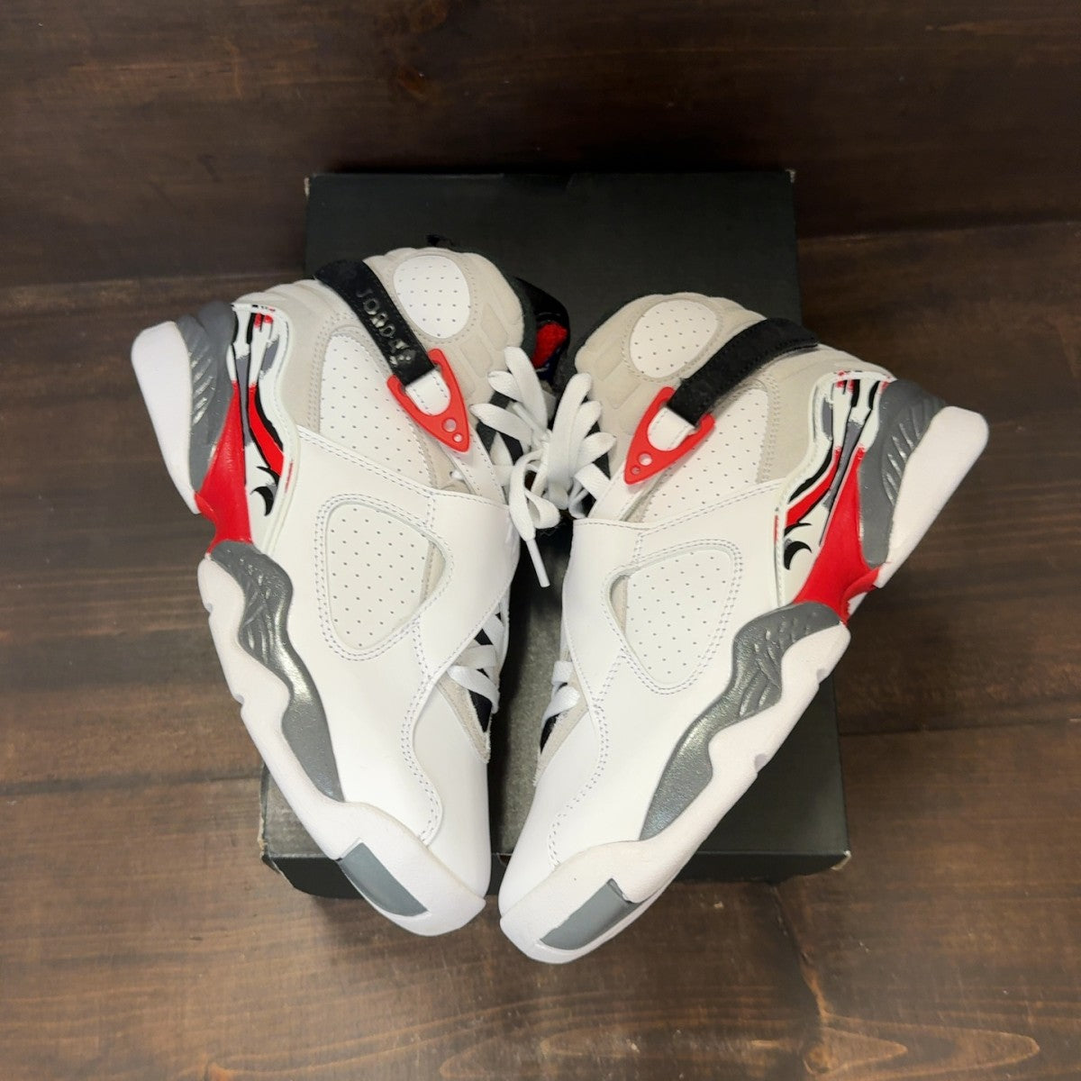 Jordan 8 Retro White True Red (2025) (GS) - Image 2