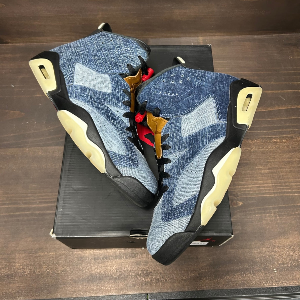 Jordan 6 Retro Washed Denim - Image 2