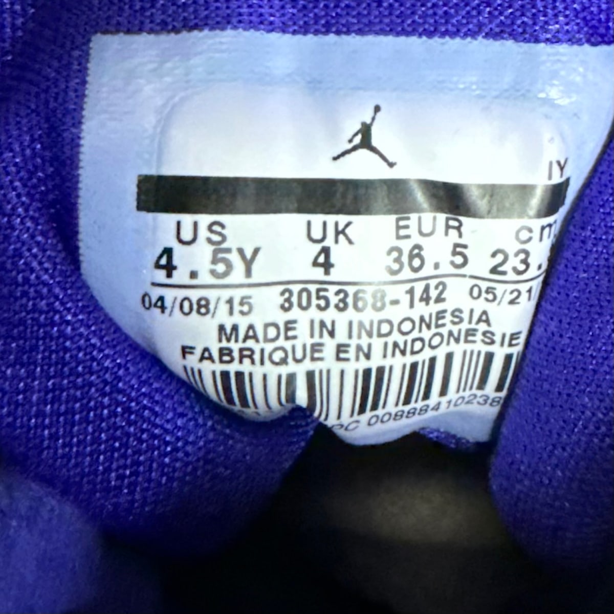Jordan 8 Retro Three Peat (GS) - Image 7
