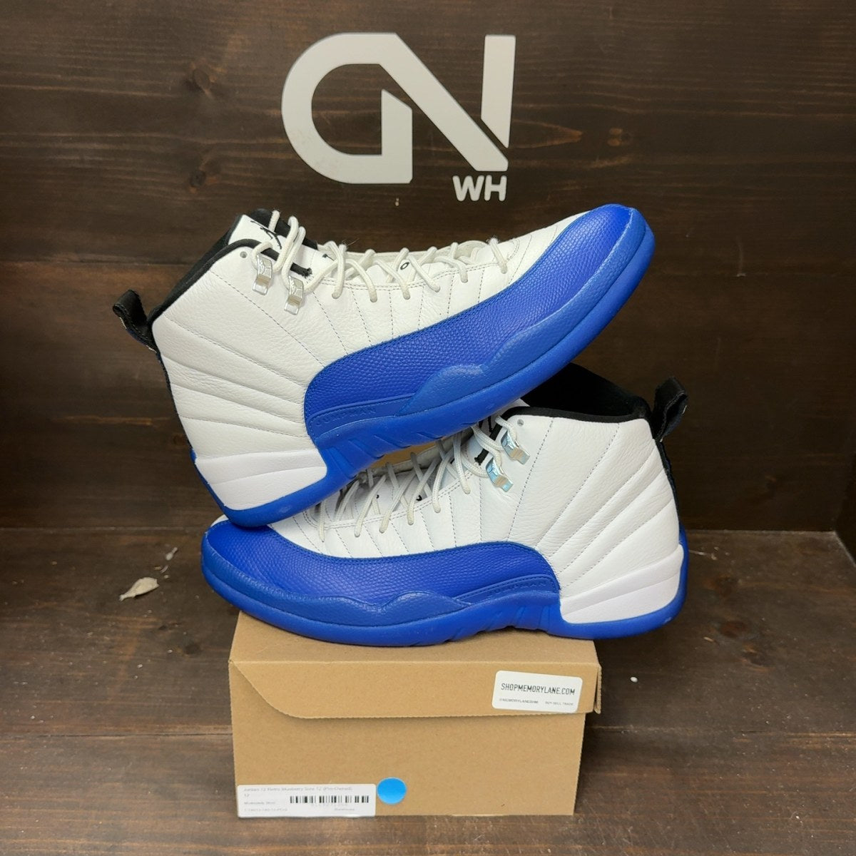 Jordan 12 Retro Blueberry Size 12 (Pre-Owned) - Image 1