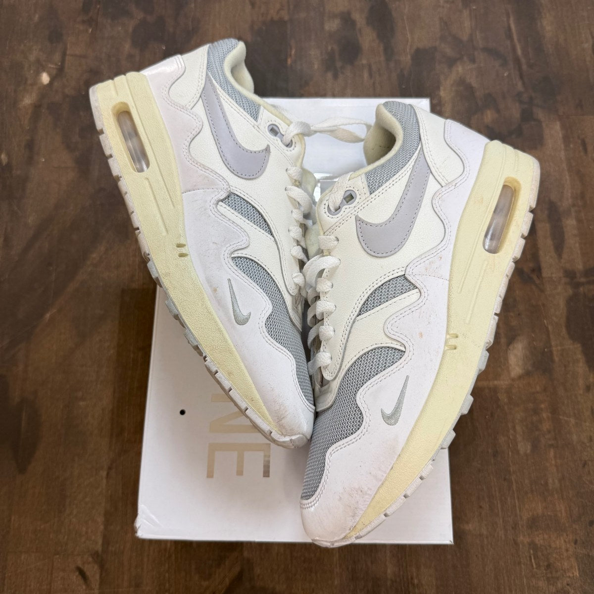 Nike Air Max 1 Patta Waves White - Image 1