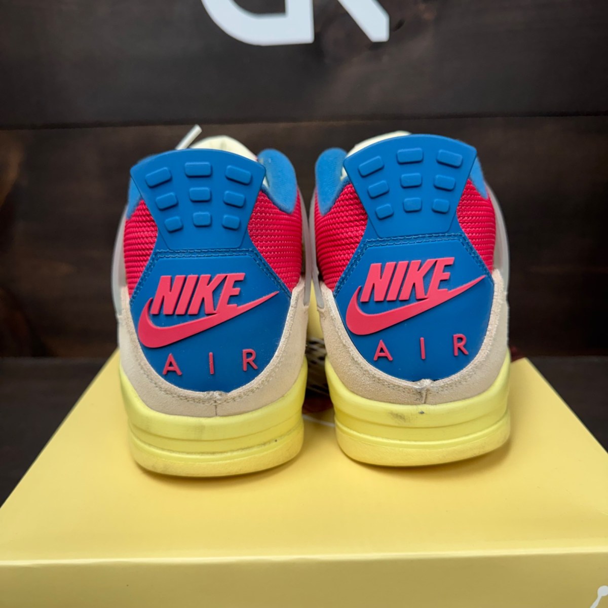 Jordan 4 Retro Union Guava Ice - Image 5