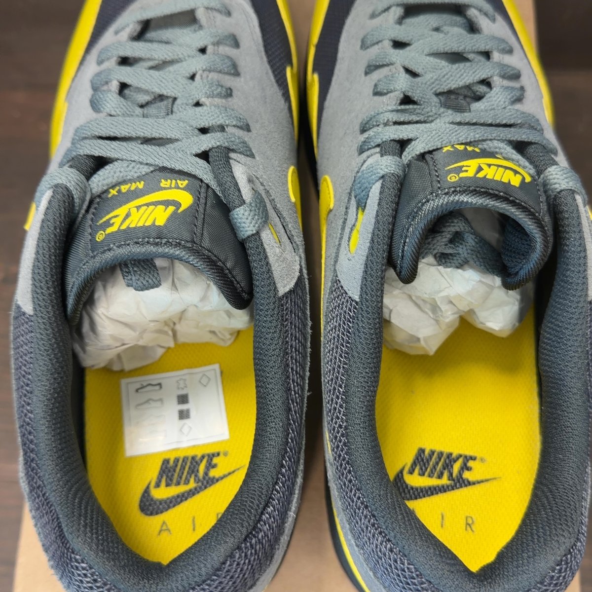 Nike Air Max 1 Essential Batman 2.0 Size 13 (Pre-Owned) - aux